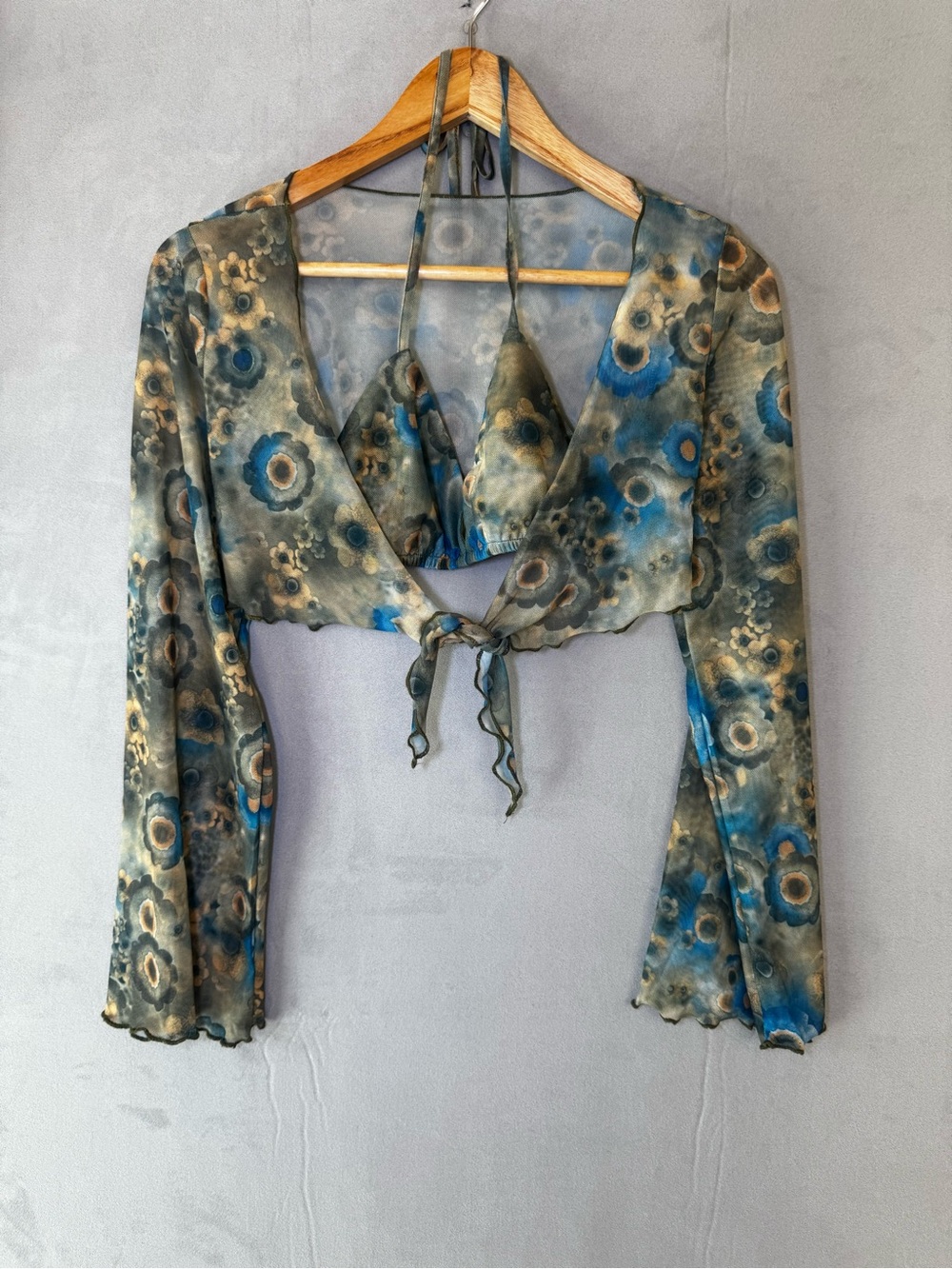 Cider Mesh Crop Top XS Floral Halter Bralette Bell Sleeve Y2K Indie Sleaze